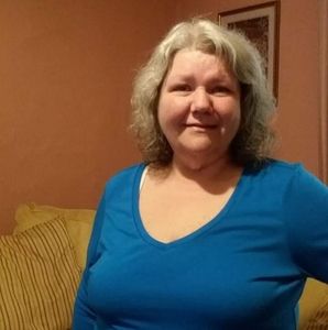 Meet your Posher, Debbie